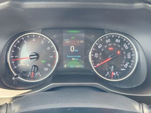 Used 2019 Toyota RAV4 XLE FWD image 17