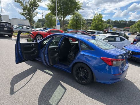 Used 2023 Honda Civic Sport image 19