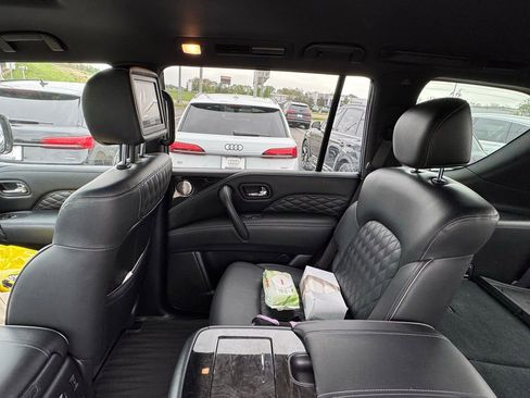 Used 2021 INFINITI QX80 Sensory w/ All-Season Package AWD/4WD image 15