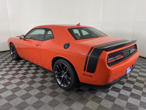 Used 2023 Dodge Challenger R/T Scat Pack w/ Plus Package RWD image 11