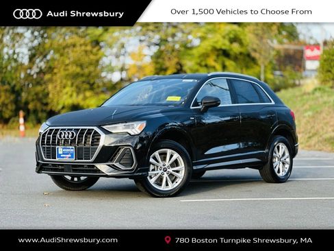 Certified 2025 Audi Q3 2.0T Premium image 1