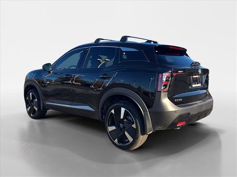 New 2026 Nissan Kicks SR w/ SR Premium Package image 3