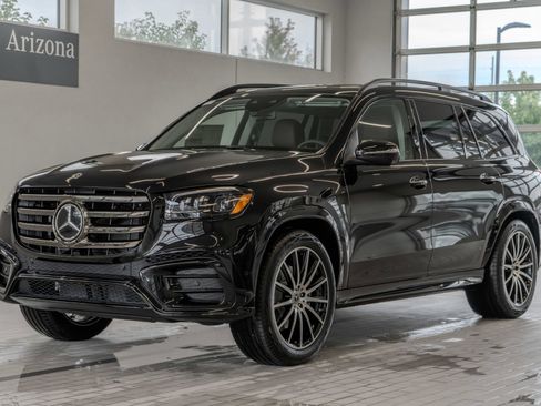 Used 2026 Mercedes-Benz GLS 450 4MATIC image 25