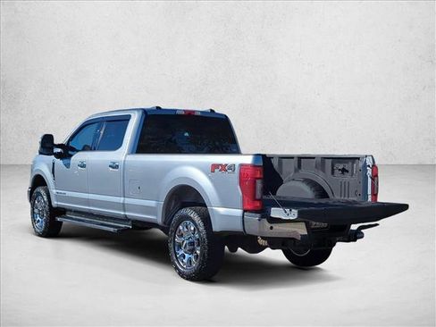 Used 2022 Ford F350 Lariat w/ Lariat Ultimate Package image 9