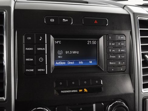 Used 2017 Ford F250 XLT w/ Snow Plow Prep Package image 21