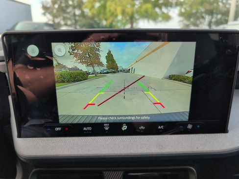 New 2025 Ford Maverick XLT image 24