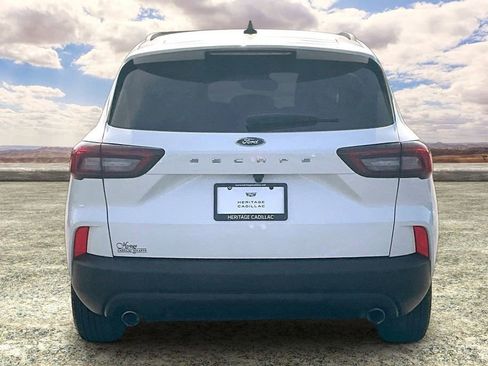 Used 2025 Ford Escape ST-Line w/ Tech Pack #1 image 6