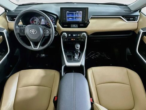 Used 2022 Toyota RAV4 XLE Premium FWD image 13
