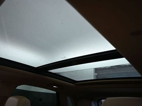 Used 2024 Cadillac XT5 Premium Luxury w/ Platinum Package image 19