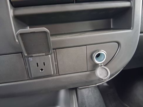 New 2025 GMC Savana 2500 w/ Driver Convenience Package image 26