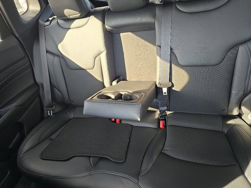 New 2026 Jeep Compass Latitude image 25