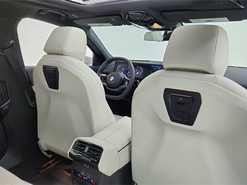 Used 2026 BMW 540i xDrive image 27