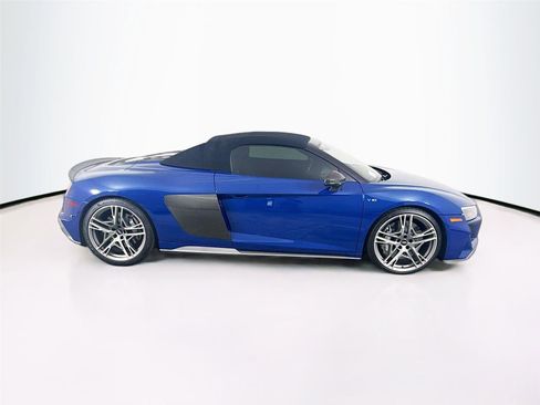 Used 2020 Audi R8 V10 performance image 24