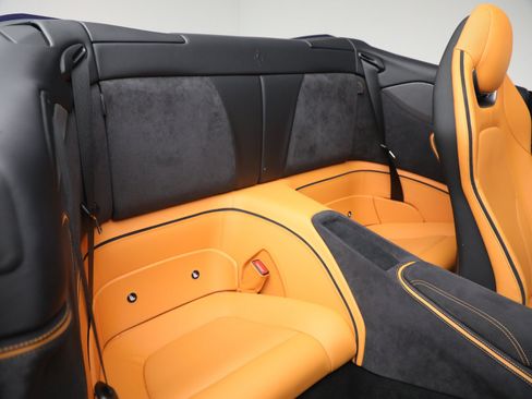 Certified 2023 Ferrari Portofino M RWD image 21