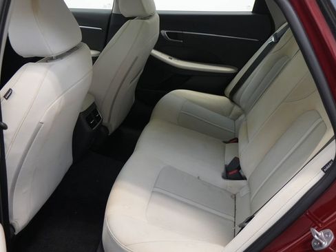 Used 2023 Hyundai Sonata SEL w/ Convenience Package image 17