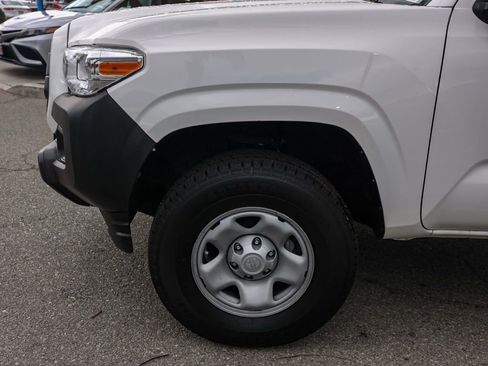 Used 2022 Toyota Tacoma SR image 15