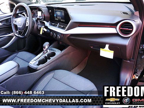 New 2026 Chevrolet Trax RS w/ Driver Confidence Package image 12