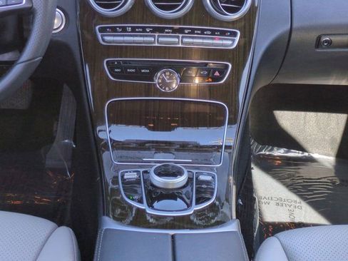 Used 2018 Mercedes-Benz C 300 Sedan image 17