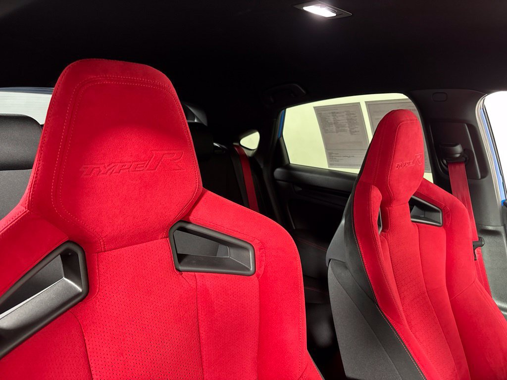 Used 2025 Honda Civic Type R image 10