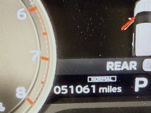 Used 2022 Mitsubishi Outlander SE image 16