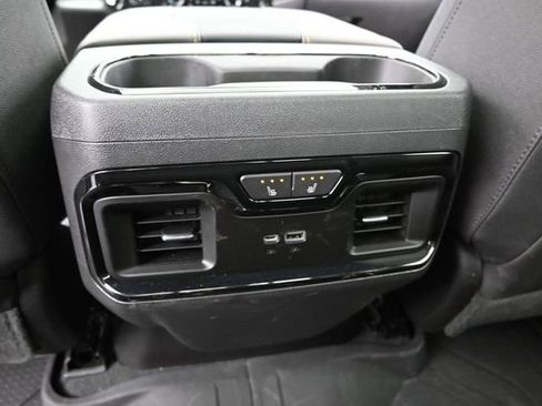 Used 2023 Chevrolet Silverado 1500 ZR2 w/ Technology Package AWD/4WD image 29
