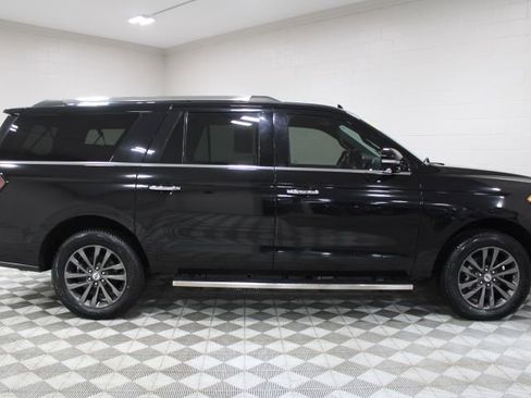 Used 2021 Ford Expedition Max Limited image 12