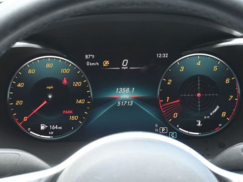 Used 2020 Mercedes-Benz C 300 Sedan image 12