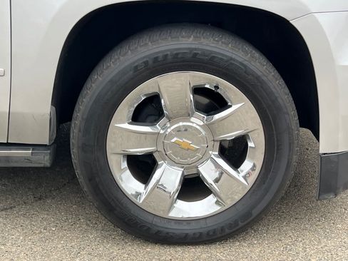 Used 2015 Chevrolet Tahoe LTZ AWD/4WD image 18