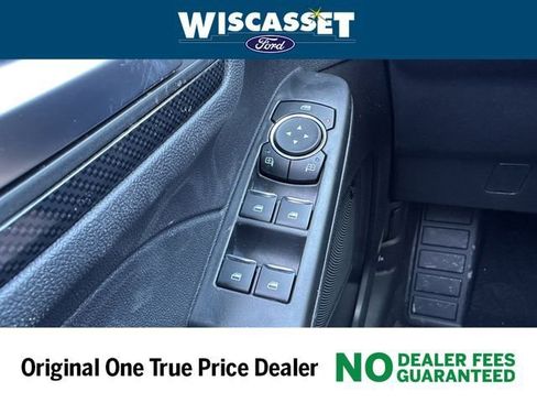 Used 2025 Ford Escape ST-Line Select w/ Tech Pack #2 AWD/4WD image 25