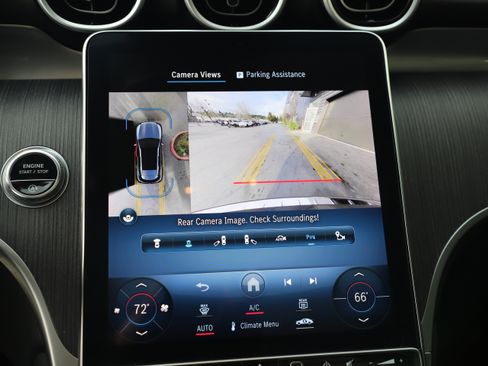 Used 2023 Mercedes-Benz GLC 300 4MATIC image 24