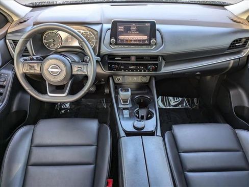 Used 2023 Nissan Rogue SV w/ SV Premium Package image 16