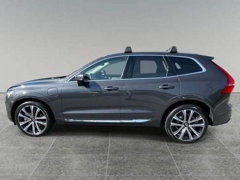 Used 2023 Volvo XC60 T8 Ultimate w/ Protection Package Premier image 2