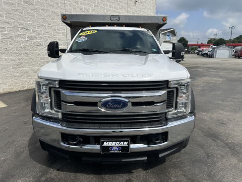 Used 2019 Ford F550 4x4 Regular Cab Super Duty image 3