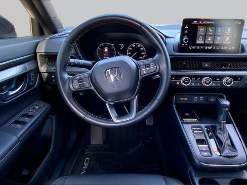 Used 2025 Honda CR-V Sport-L image 6