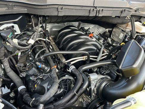Used 2025 Ford F150 XL RWD image 30