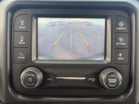 Used 2019 Jeep Wrangler Unlimited Sport S image 10