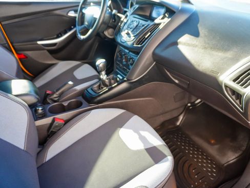 Used 2014 Ford Focus ST image 21