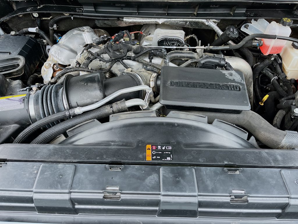 Used 2025 Chevrolet Silverado 2500 LT w/ Convenience Package AWD/4WD image 30