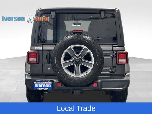 Used 2019 Jeep Wrangler Unlimited Sahara w/ Cold Weather Group image 8