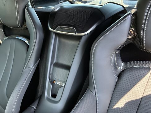 Used 2026 Chevrolet Corvette Stingray Premium Cpe w/ Z51 Performance Package image 32