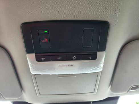 New 2026 Nissan Pathfinder SL FWD image 23