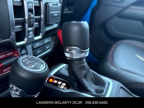 Used 2025 Jeep Wrangler Unlimited Rubicon w/ Safety Group AWD/4WD image 27