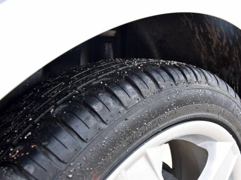 Used 2014 Chevrolet Sonic LTZ image 10