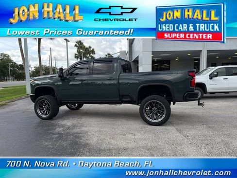 Used 2025 Chevrolet Silverado 2500 LTZ w/ Trail Boss Package AWD/4WD image 6