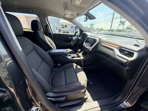 Used 2017 GMC Acadia SLE FWD image 68