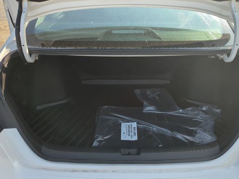 Used 2025 Honda Accord LX image 33