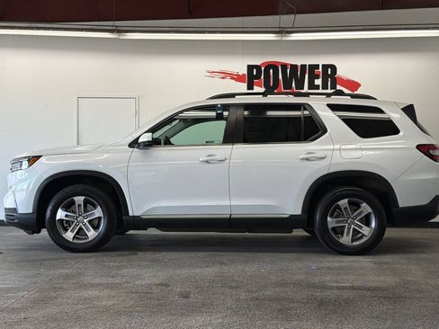 Used 2023 Honda Pilot EX-L image 6