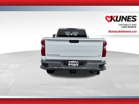 Used 2025 Chevrolet Silverado 2500 LT w/ Convenience Package image 5