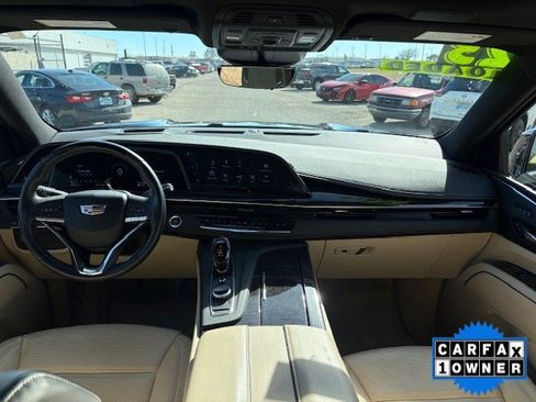 Used 2023 Cadillac Escalade ESV Premium Luxury w/ LPO, Radiant Package image 4