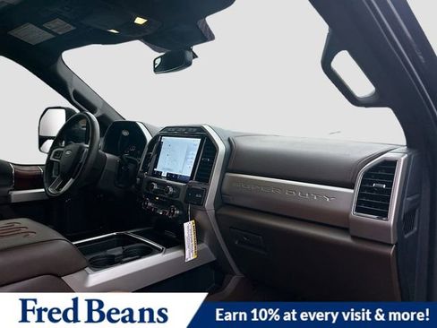 Certified 2022 Ford F450 King Ranch w/ FX4 Off-Road Package image 32